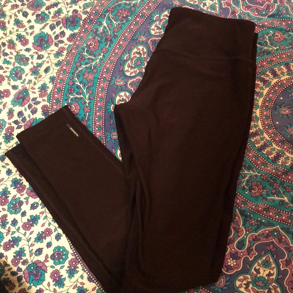 Lululemon dupes! Dark plum leggings